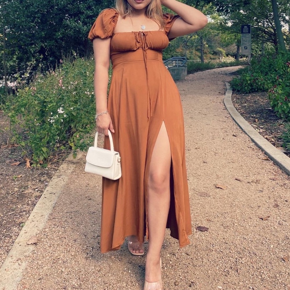 Maxi Dress w/ Slit - Picture 7 of 7